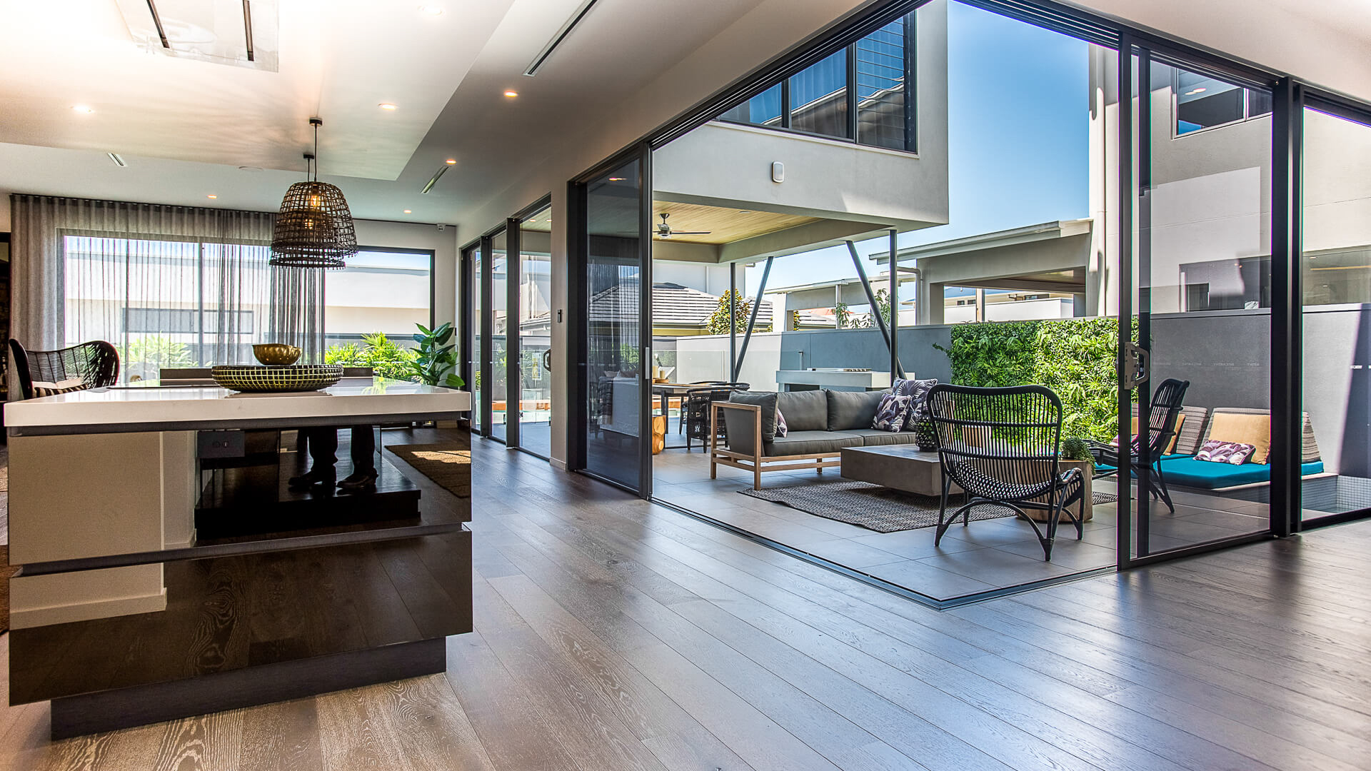 
Notice: Undefined variable: alt_key_wordsRecord in /home/fofo2559/public_html/summary_sydney.php on line 247
